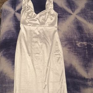 Perfect dress to elope in!